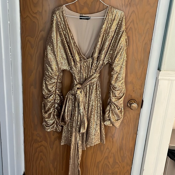 Gold Sequence Maternity Dress NWT - Picture 3 of 4